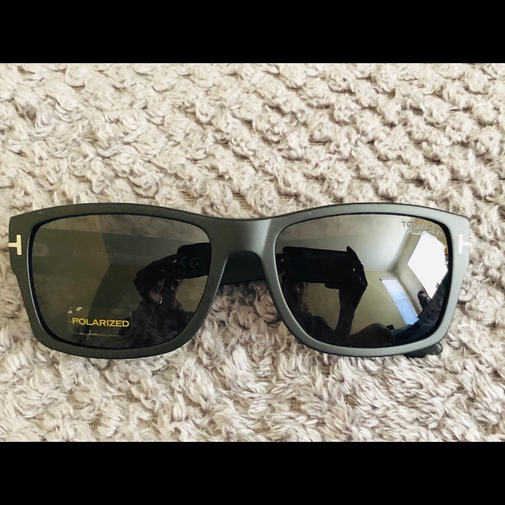 NEW AUTHENTIC TOM FORD FT0445/S SUNGLASSES BLACK